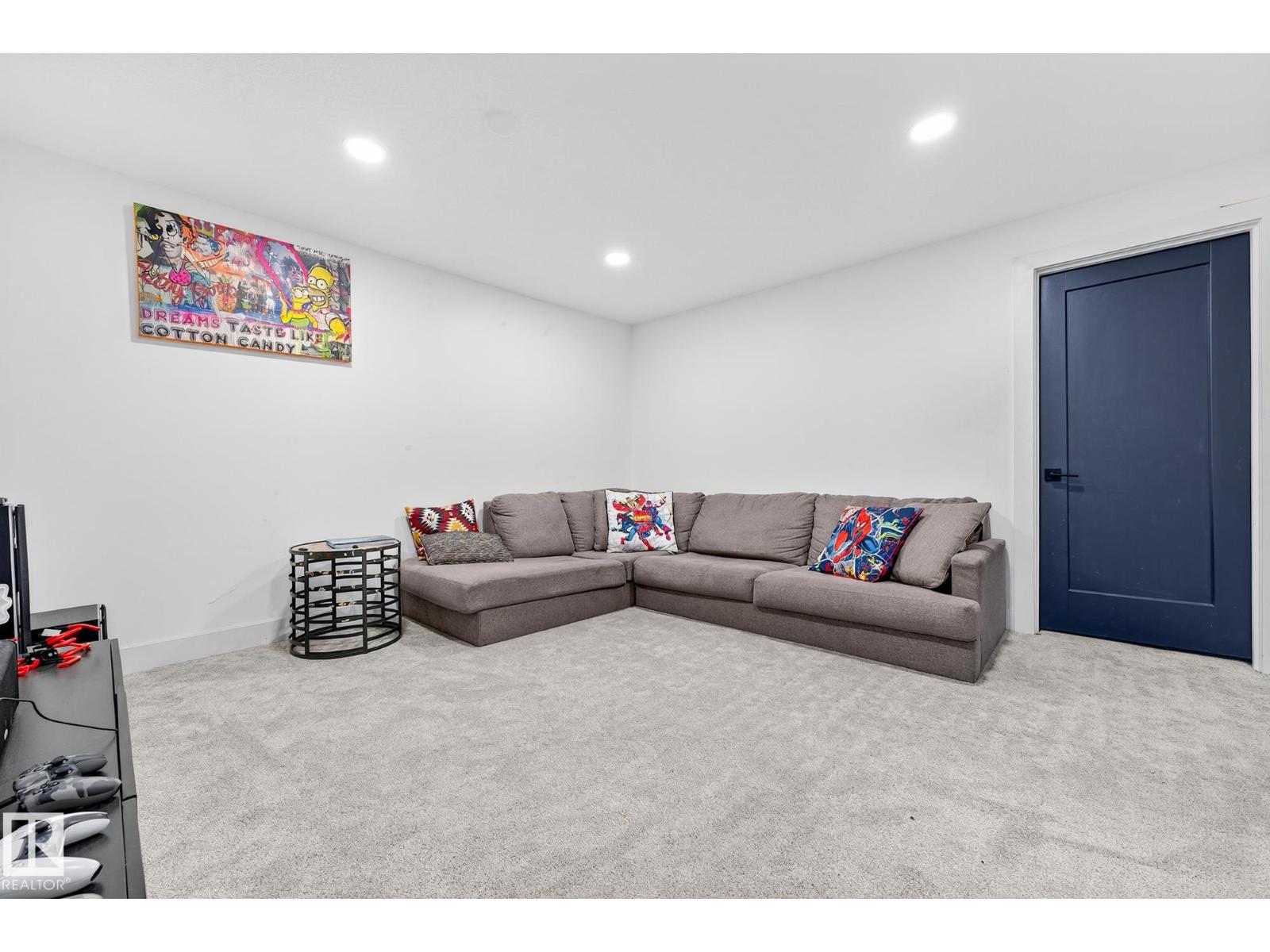 1803 DUMONT CR SW - 34
