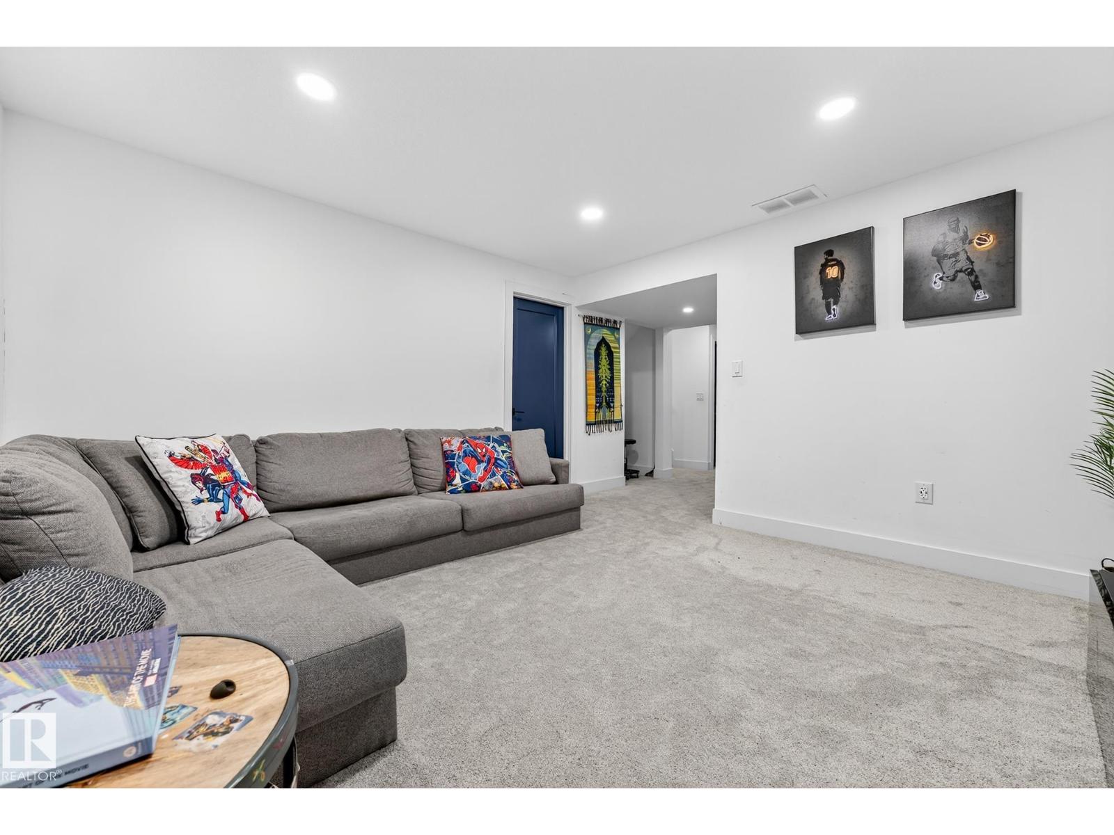 1803 DUMONT CR SW - 35