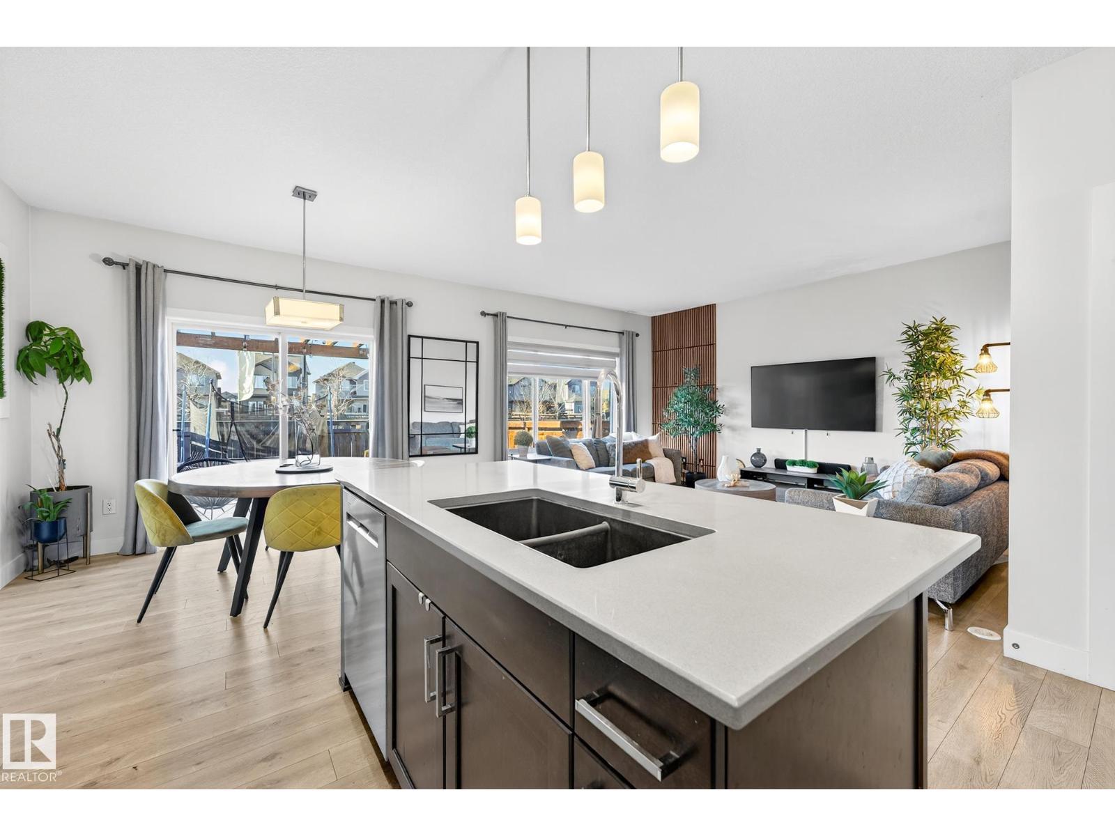 1803 DUMONT CR SW - 6