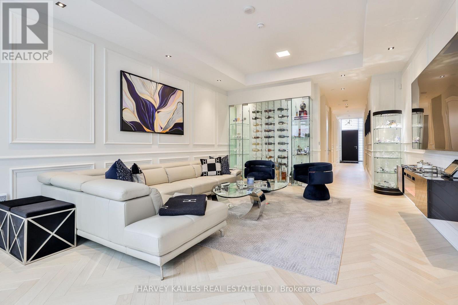 Listing photo of 49 FOXBAR ROAD