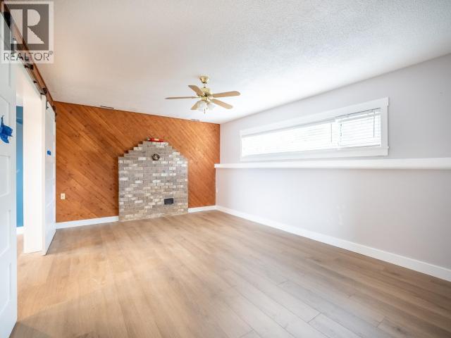 4683 FERNWOOD AVE - 21