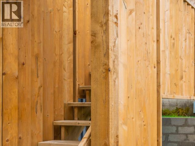 4683 FERNWOOD AVE - 30