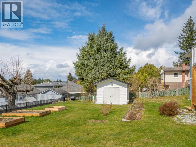 4683 FERNWOOD AVE - 31