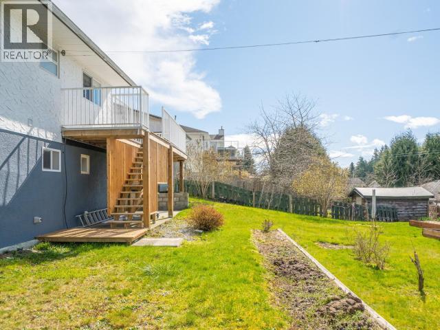 4683 FERNWOOD AVE - 32