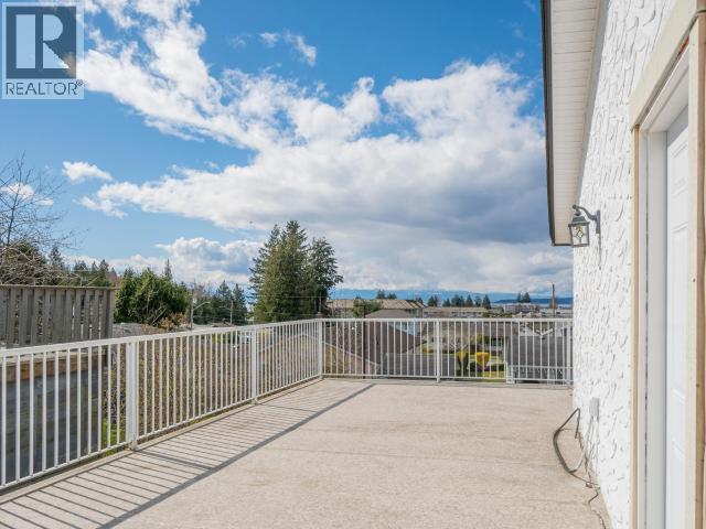 4683 FERNWOOD AVE - 38