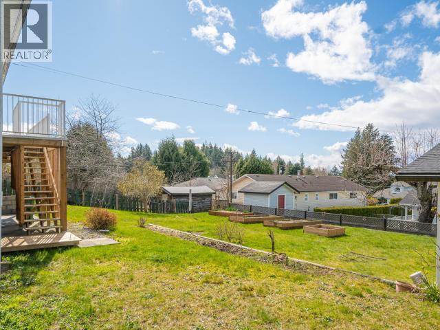 4683 FERNWOOD AVE - 43