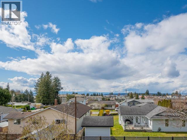 4683 FERNWOOD AVE - 48