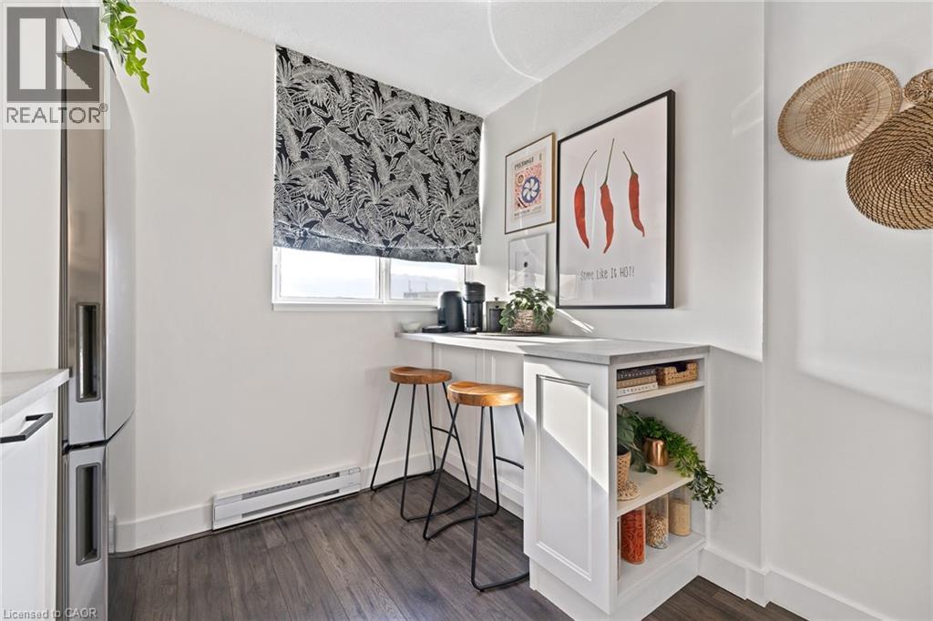 700 DYNES Road Unit# 901,Burlington,,