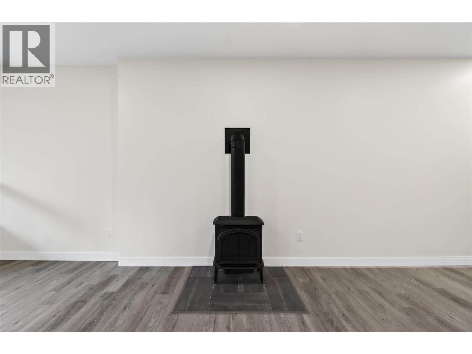 3044 Cedar Drive, Blind Bay