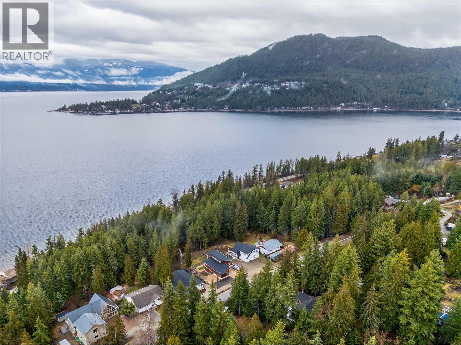 3044 Cedar Drive, Blind Bay