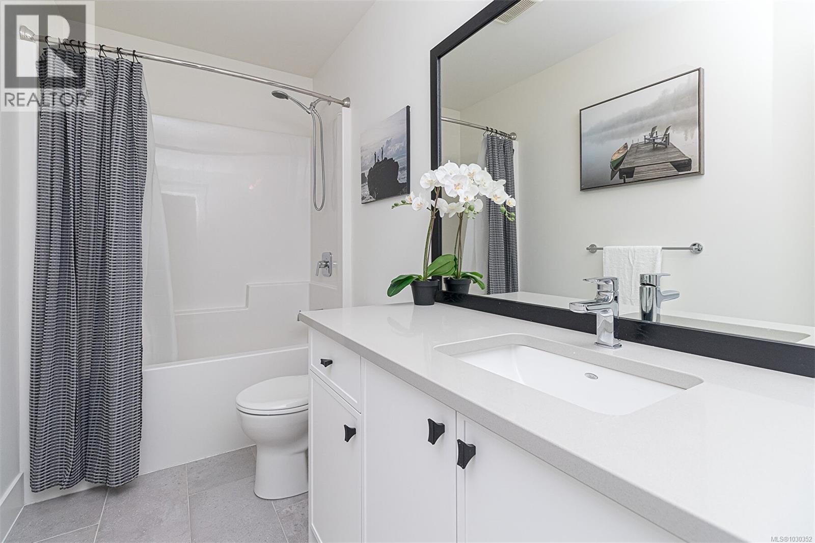 1153 SMOKEHOUSE CRES - 22