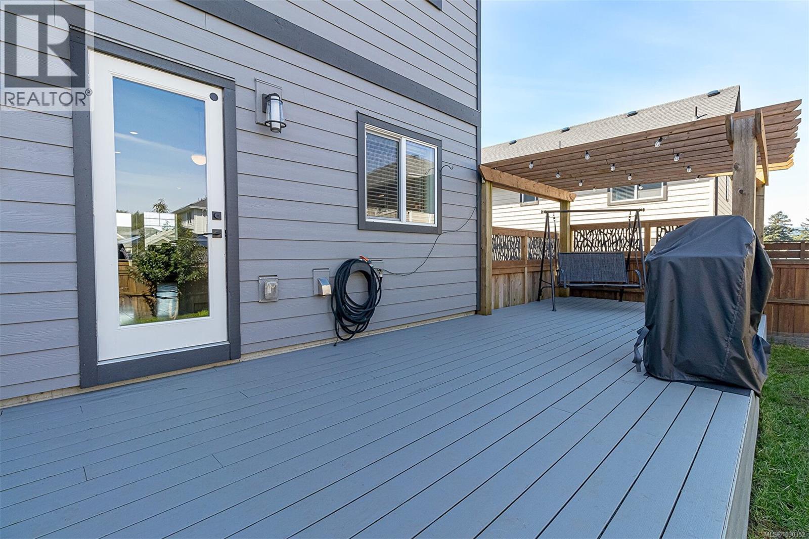 1153 SMOKEHOUSE CRES - 35