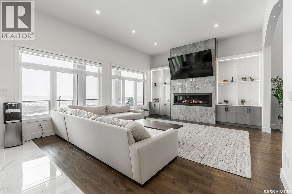 623 KENASCHUK CRESCENT - 10