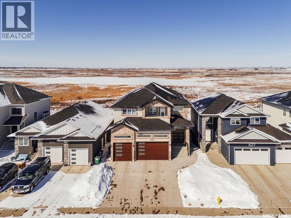 623 KENASCHUK CRESCENT - Image 2