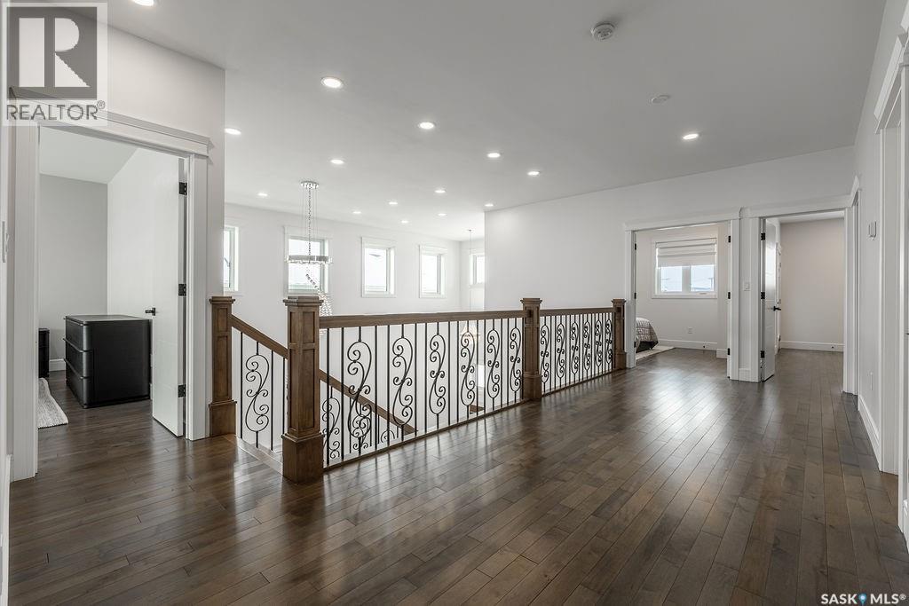 623 KENASCHUK CRESCENT - 26