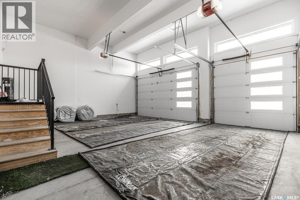 623 KENASCHUK CRESCENT - 48