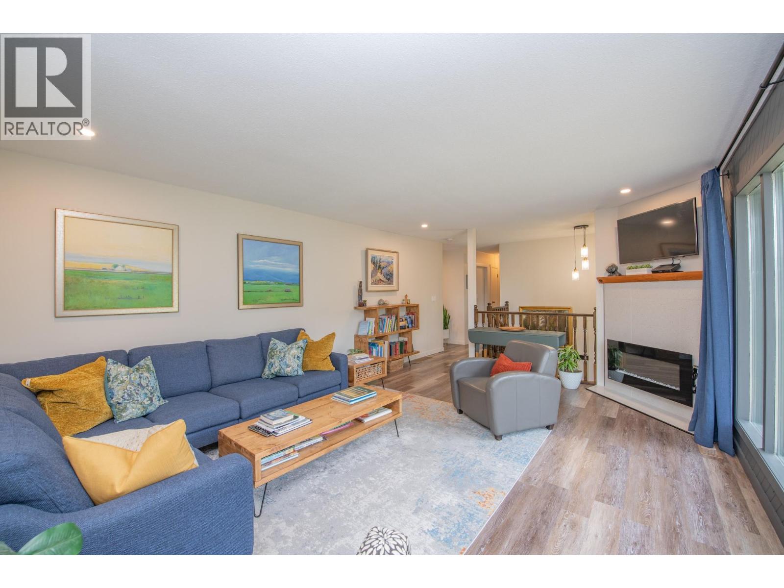 303 Lumby Mabel Lake Road - 20