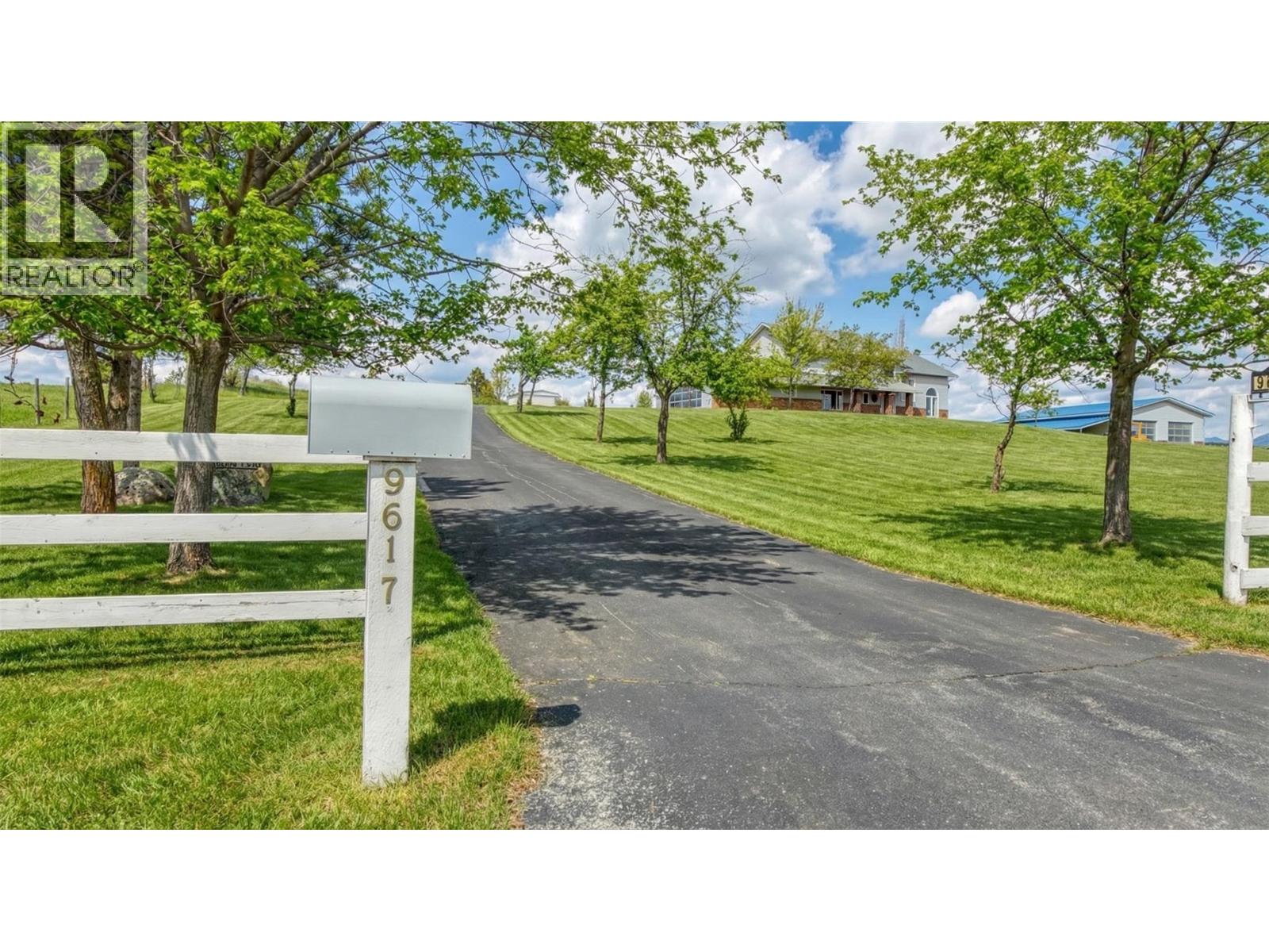  9617 CLEARVIEW Road, Cranbrook