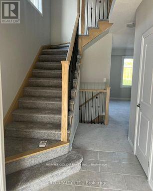 83 PINOT CRESCENT - 2