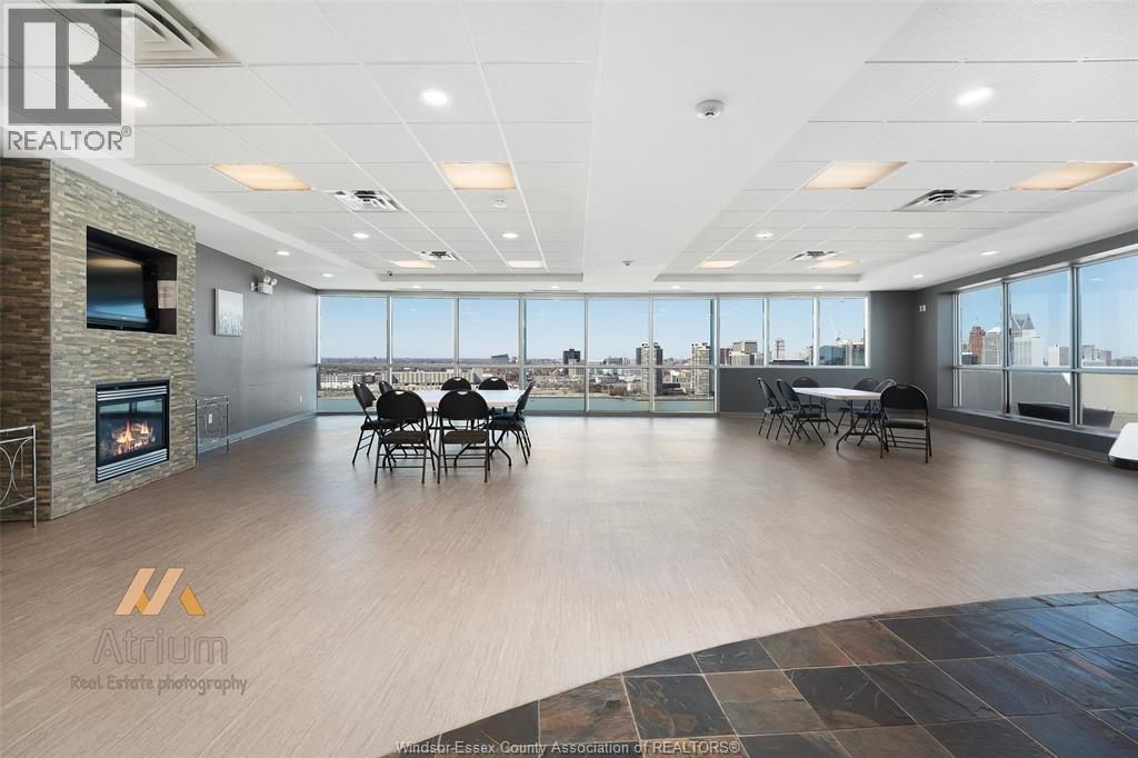 1225 RIVERSIDE DRIVE West Unit# 1002, Windsor, Ontario, N9A0A2 — Photo 5