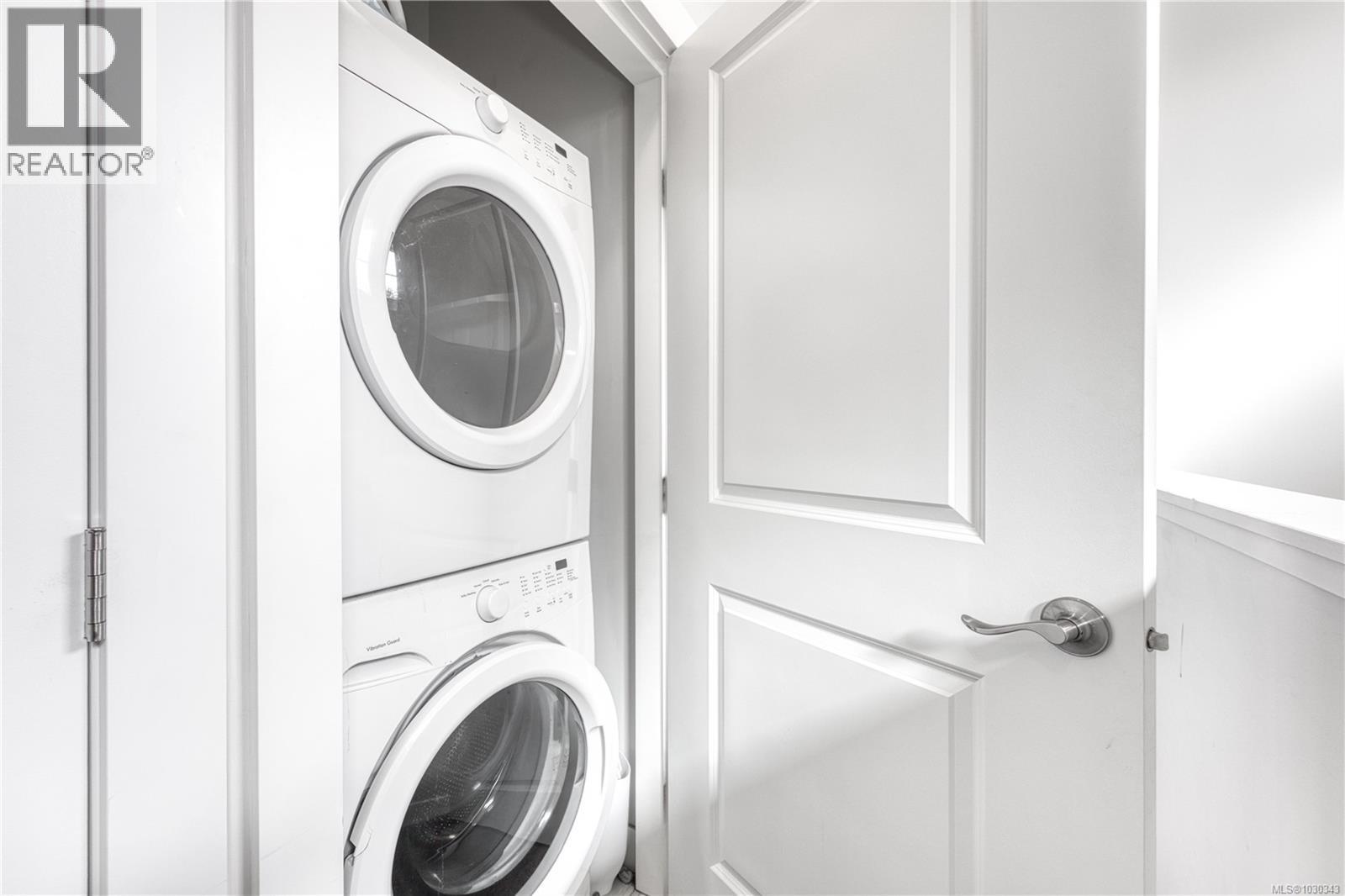 #135 6057 DOUMONT RD - 24