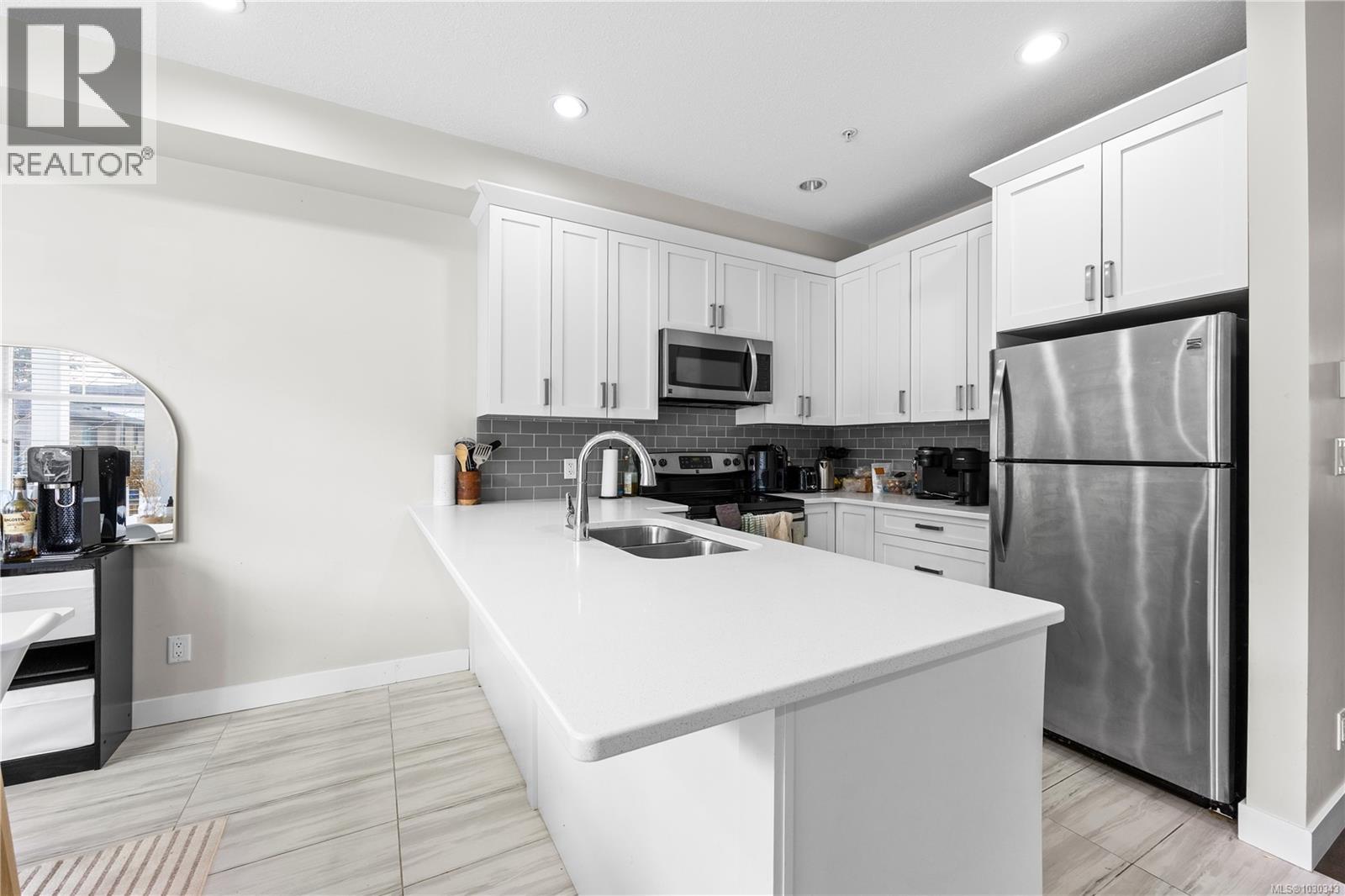 #135 6057 DOUMONT RD - 6