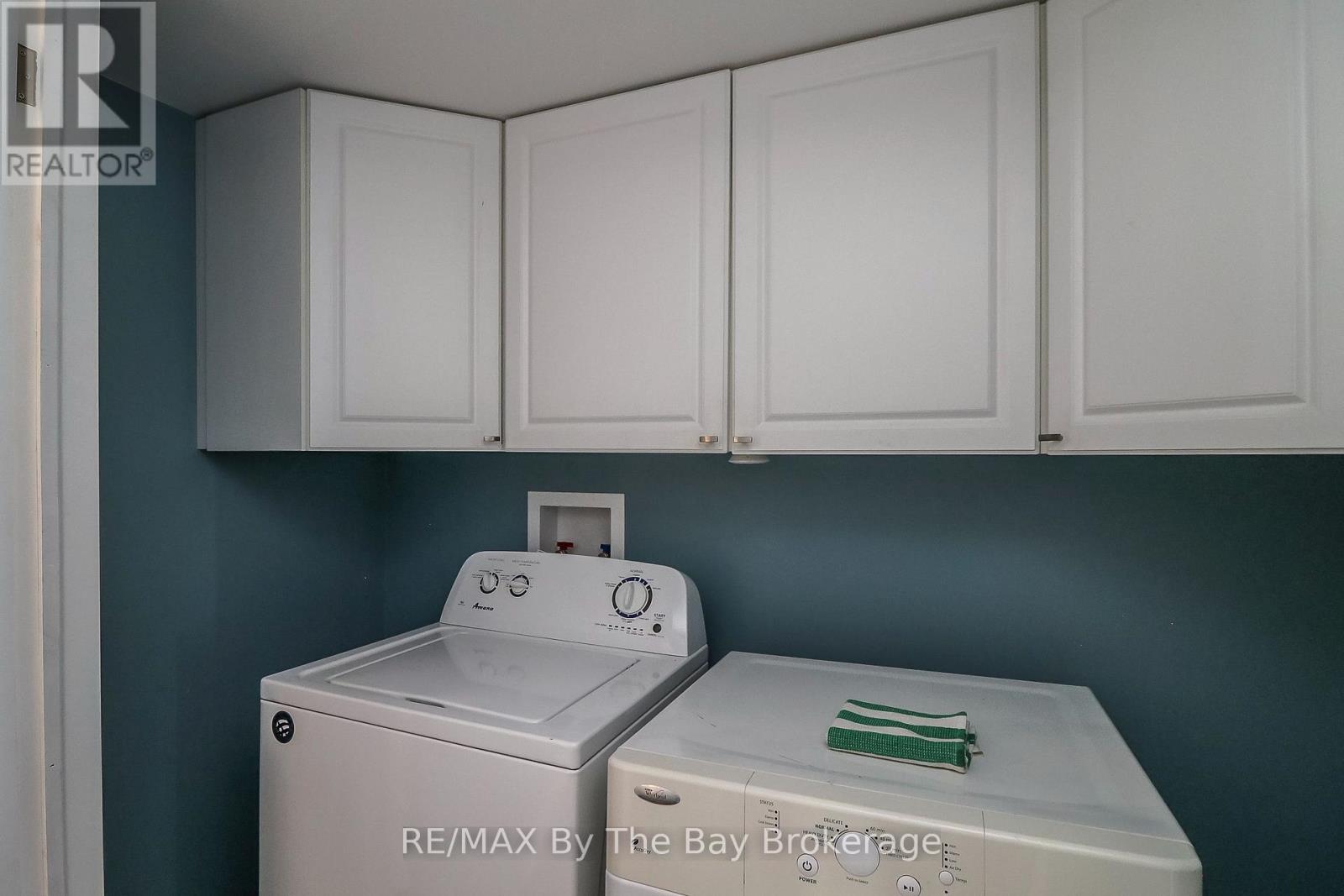 2533 FLOS 3 ROAD W - 23