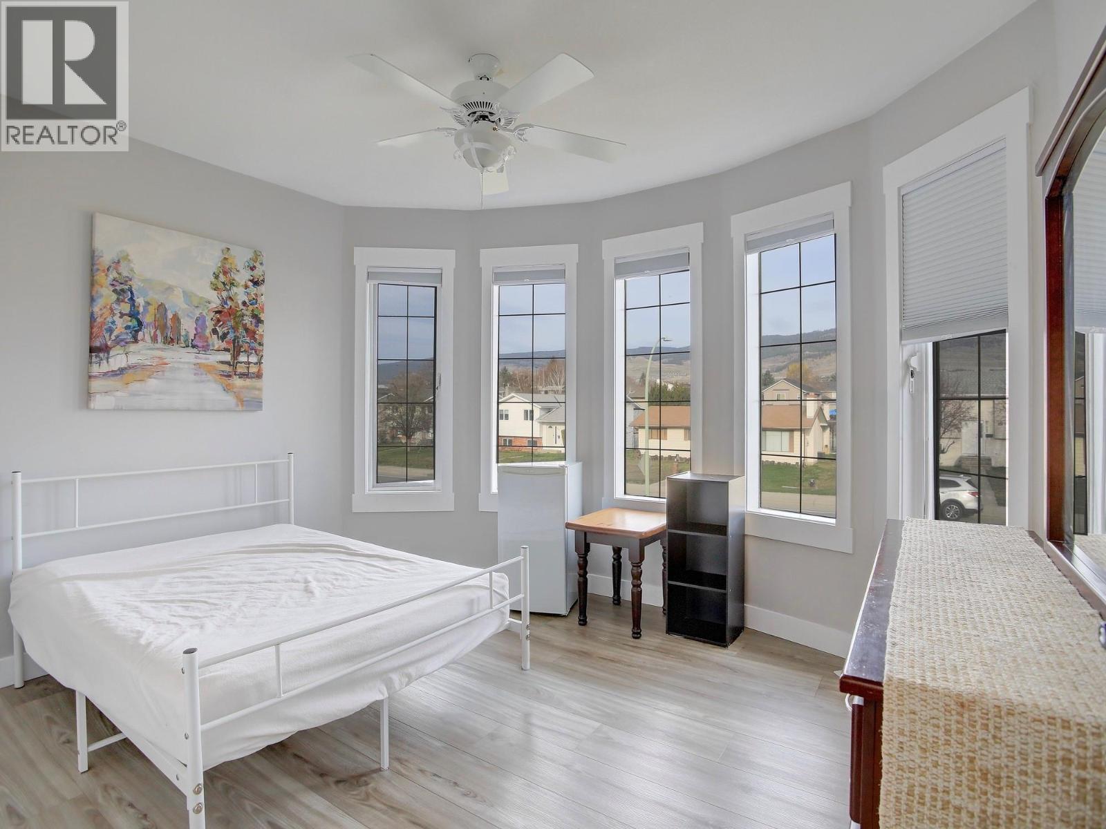 850 Hollywood Road N, Kelowna