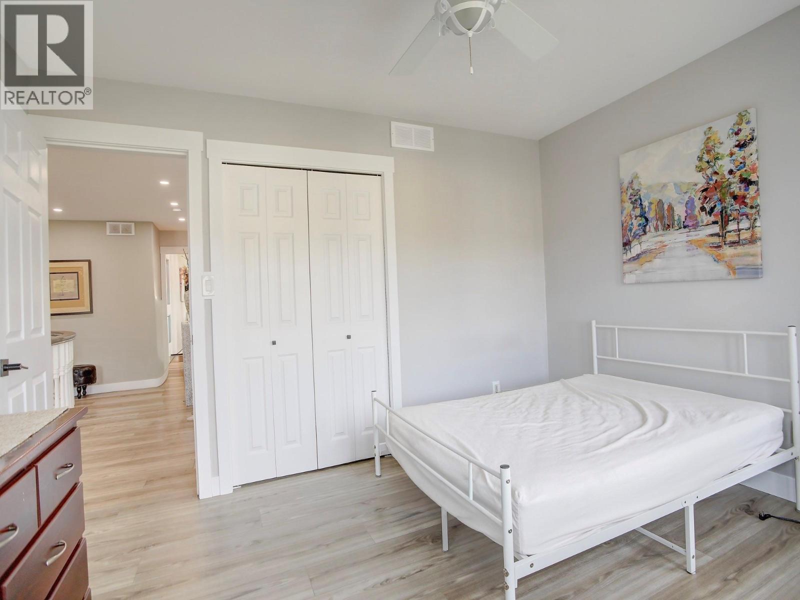 850 Hollywood Road N, Kelowna