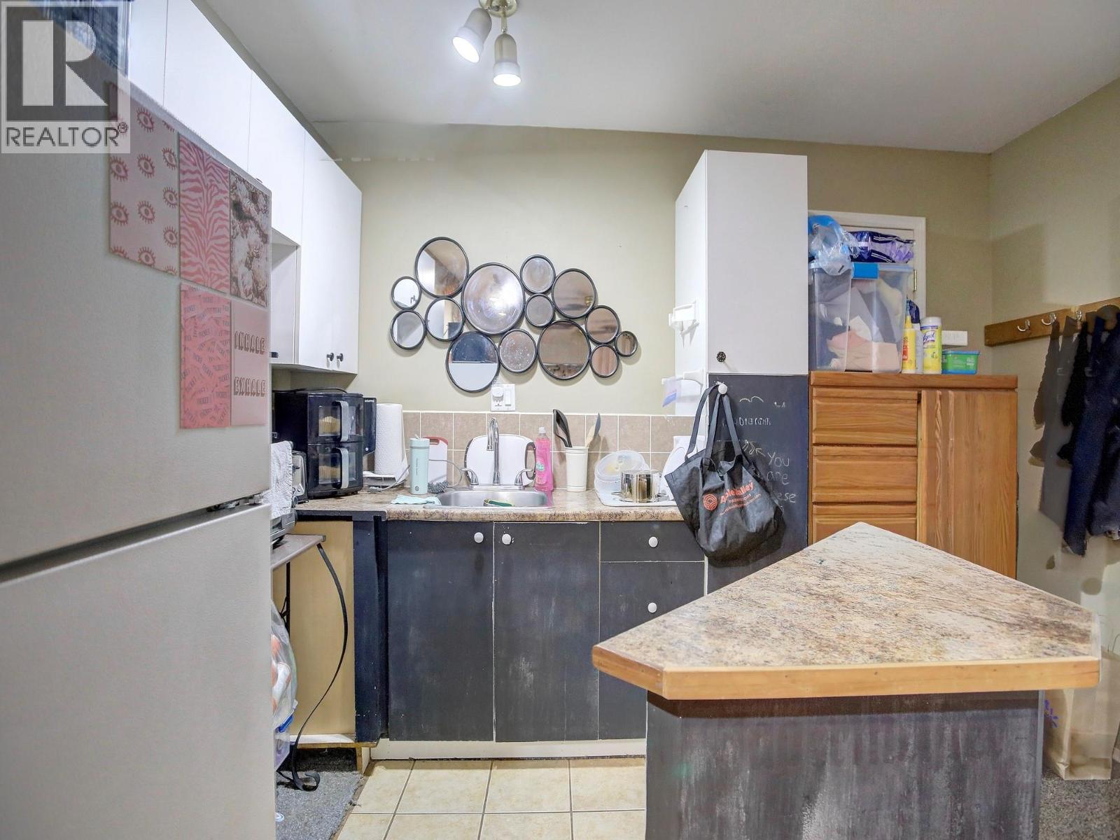 850 Hollywood Road N, Kelowna