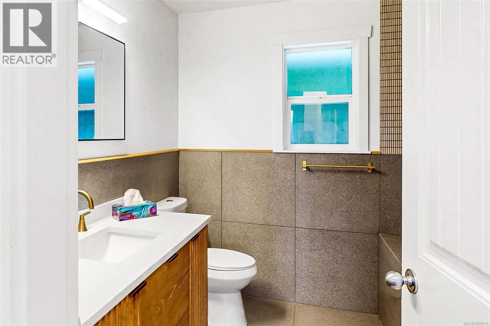 1130 COUGAR RIDGE RD - 23