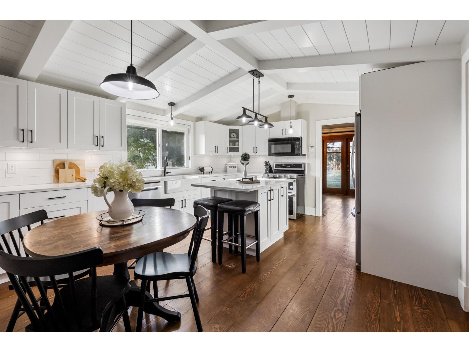 22285 64 AVENUE, Langley