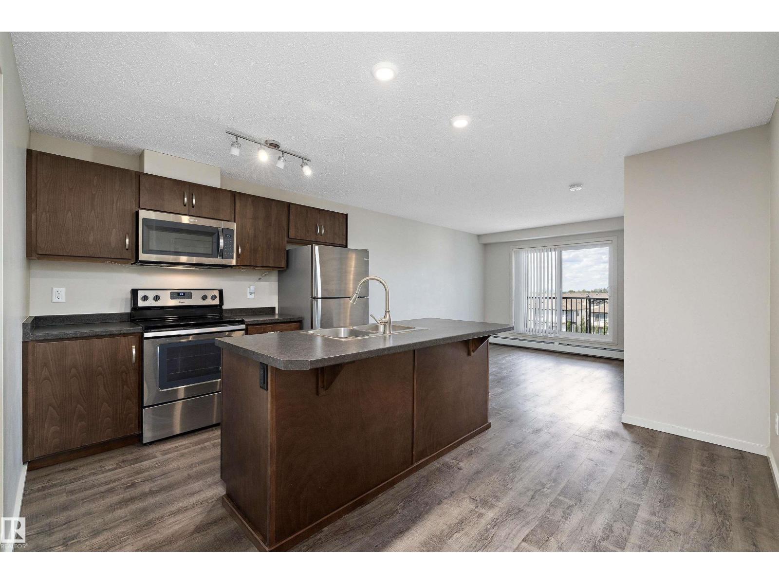 #414 5404 7 Ave SW, Edmonton