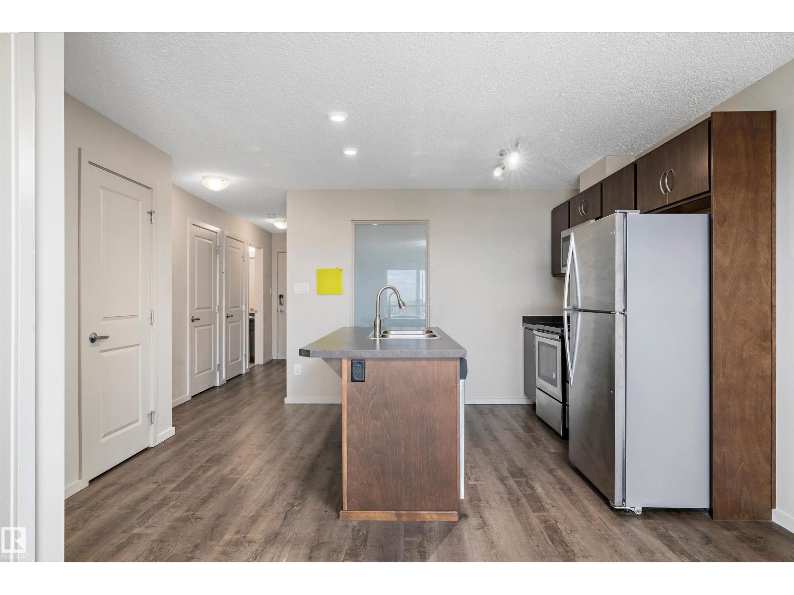 #414 5404 7 Ave SW, Edmonton