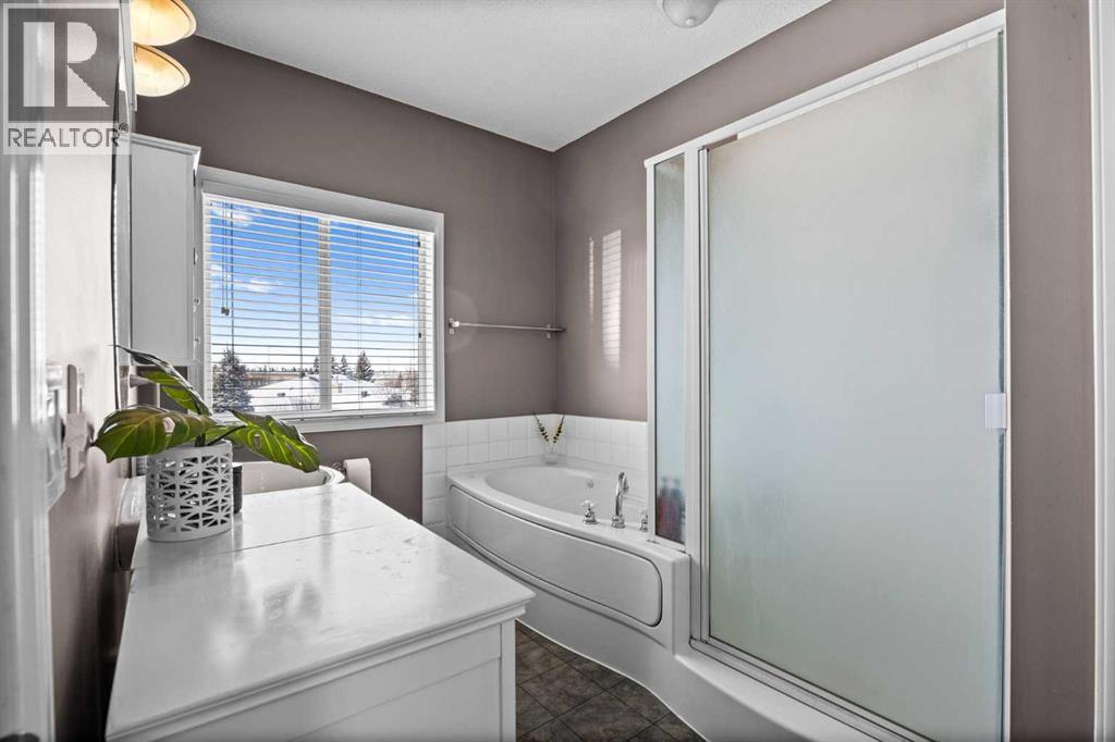 Single Family House for Sale in  Sierra Morena Landing SW Signal Hill Calgary 