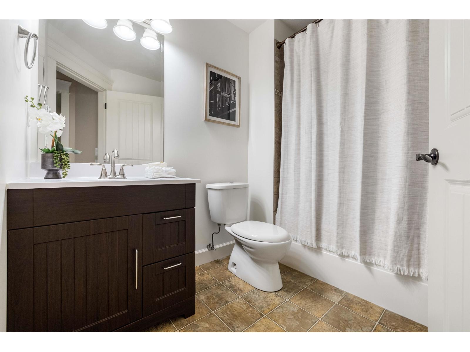 22441 79 AVENUE, Langley