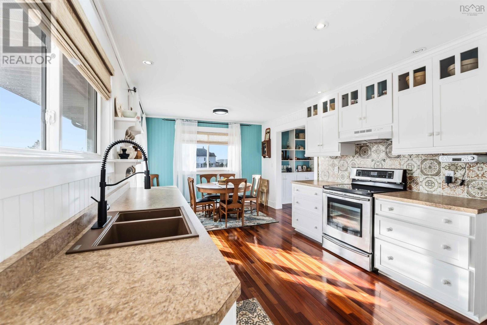 Property 41 of 47 of 93 Across the Meadow Road