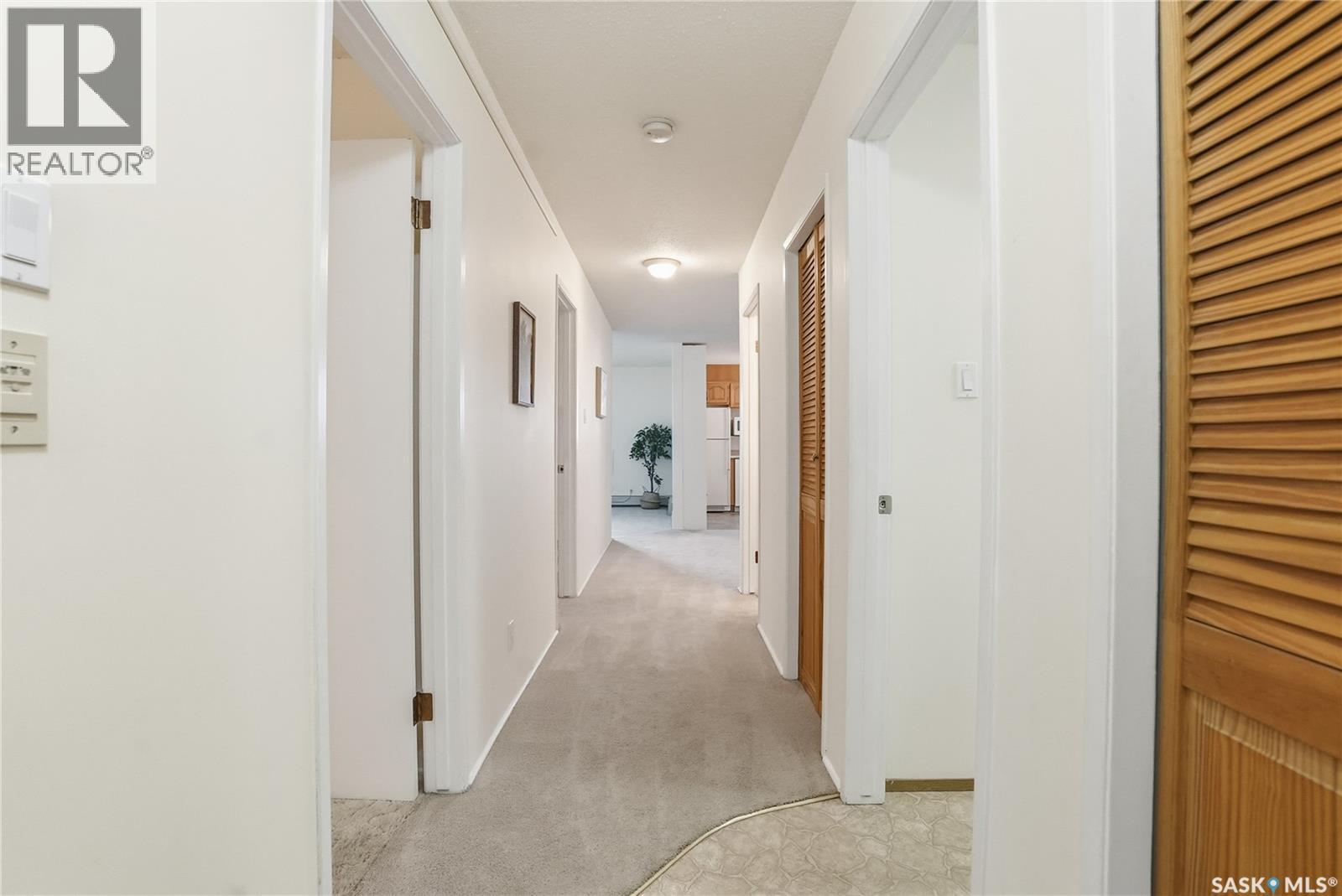 #206 3130 LOUISE STREET - 6