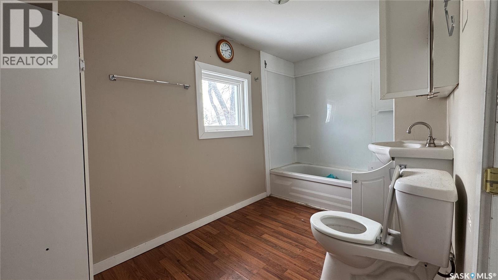 301 Maple AVENUE - photo 5