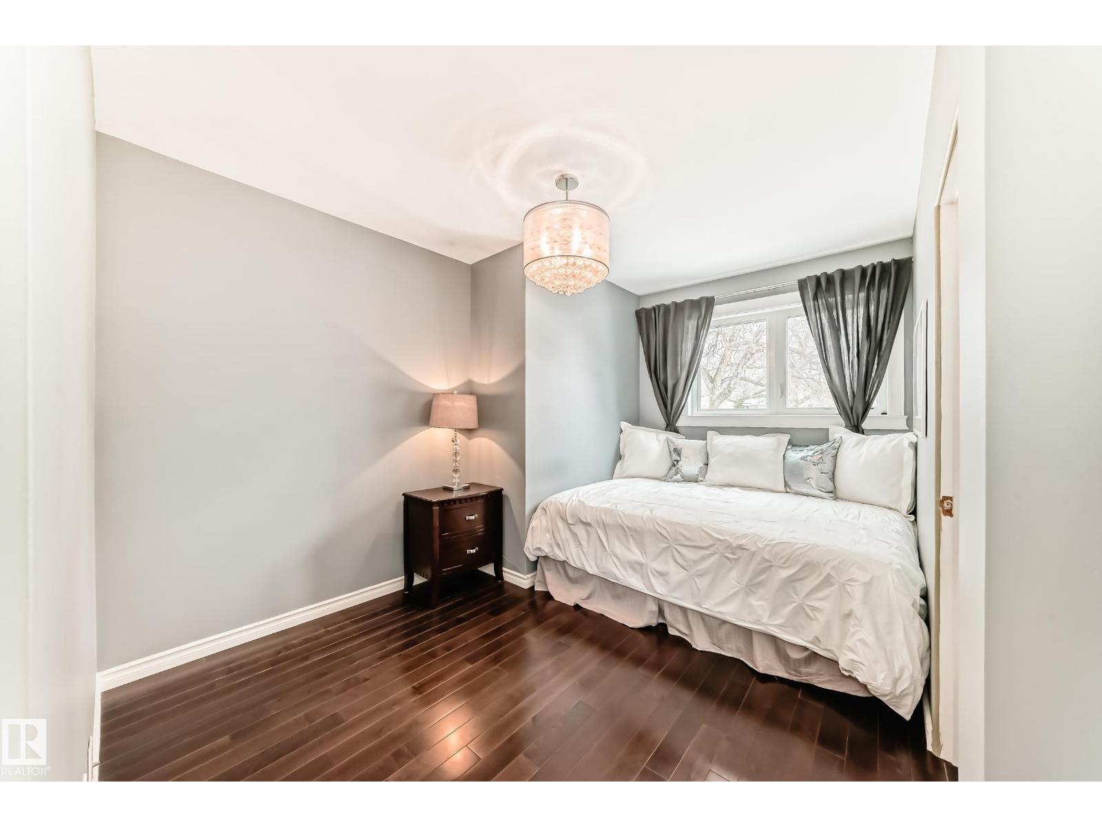 10860 147 ST NW, Edmonton