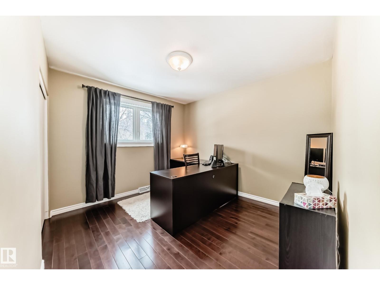 10860 147 ST NW, Edmonton