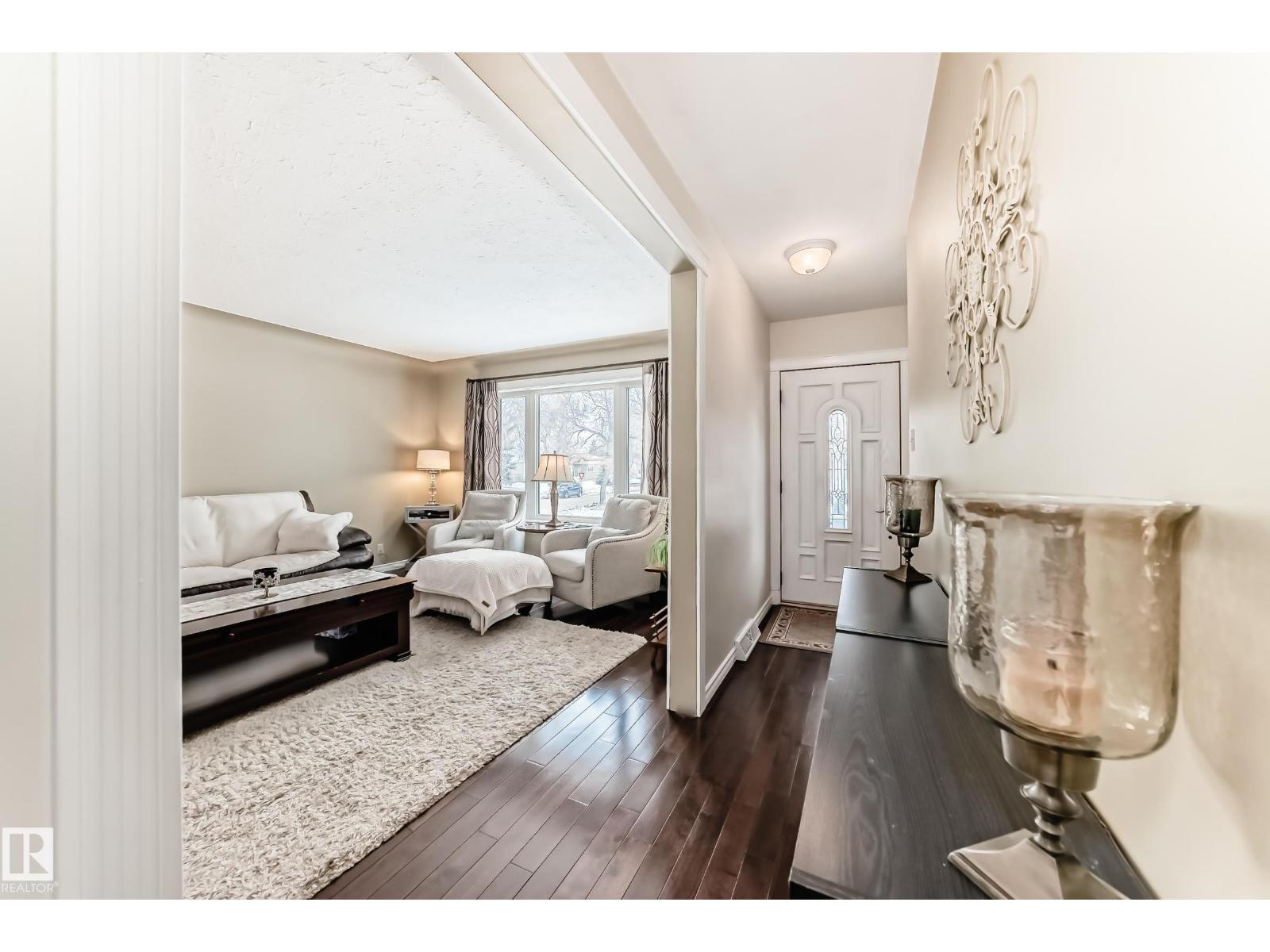 10860 147 ST NW, Edmonton