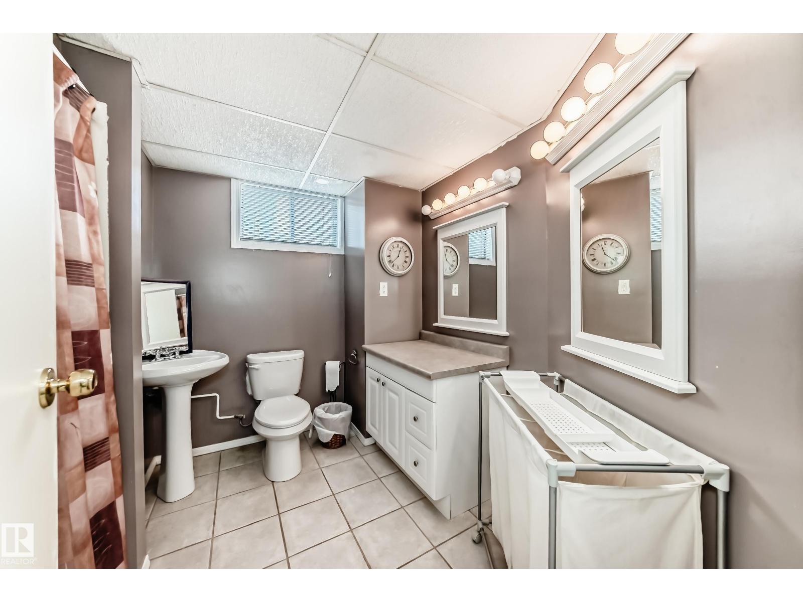 10860 147 ST NW, Edmonton