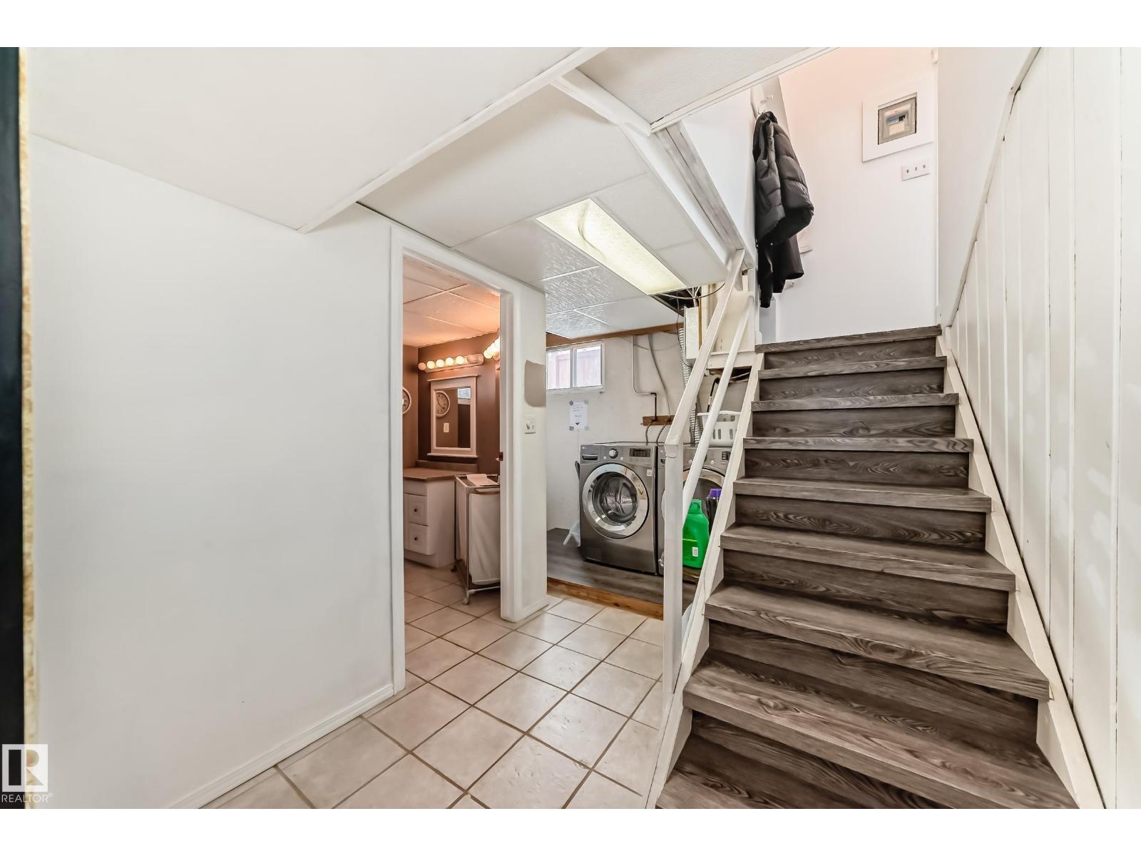 10860 147 ST NW, Edmonton