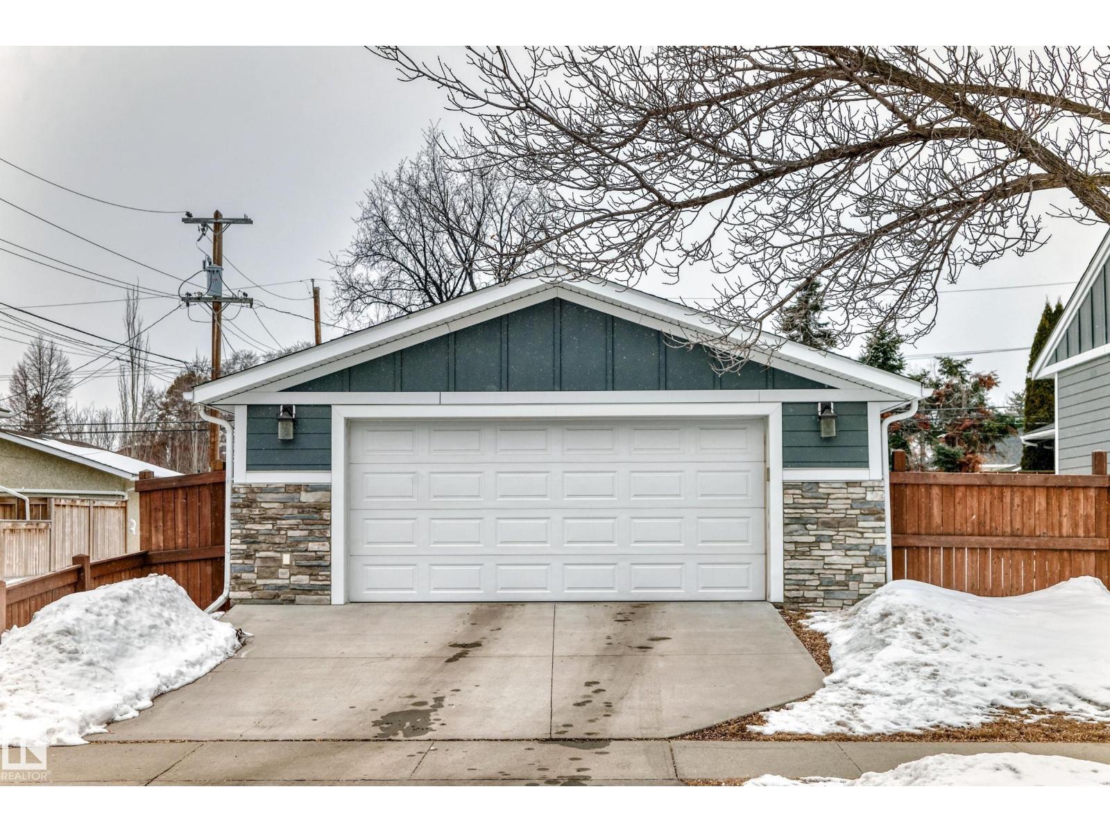 10860 147 ST NW, Edmonton