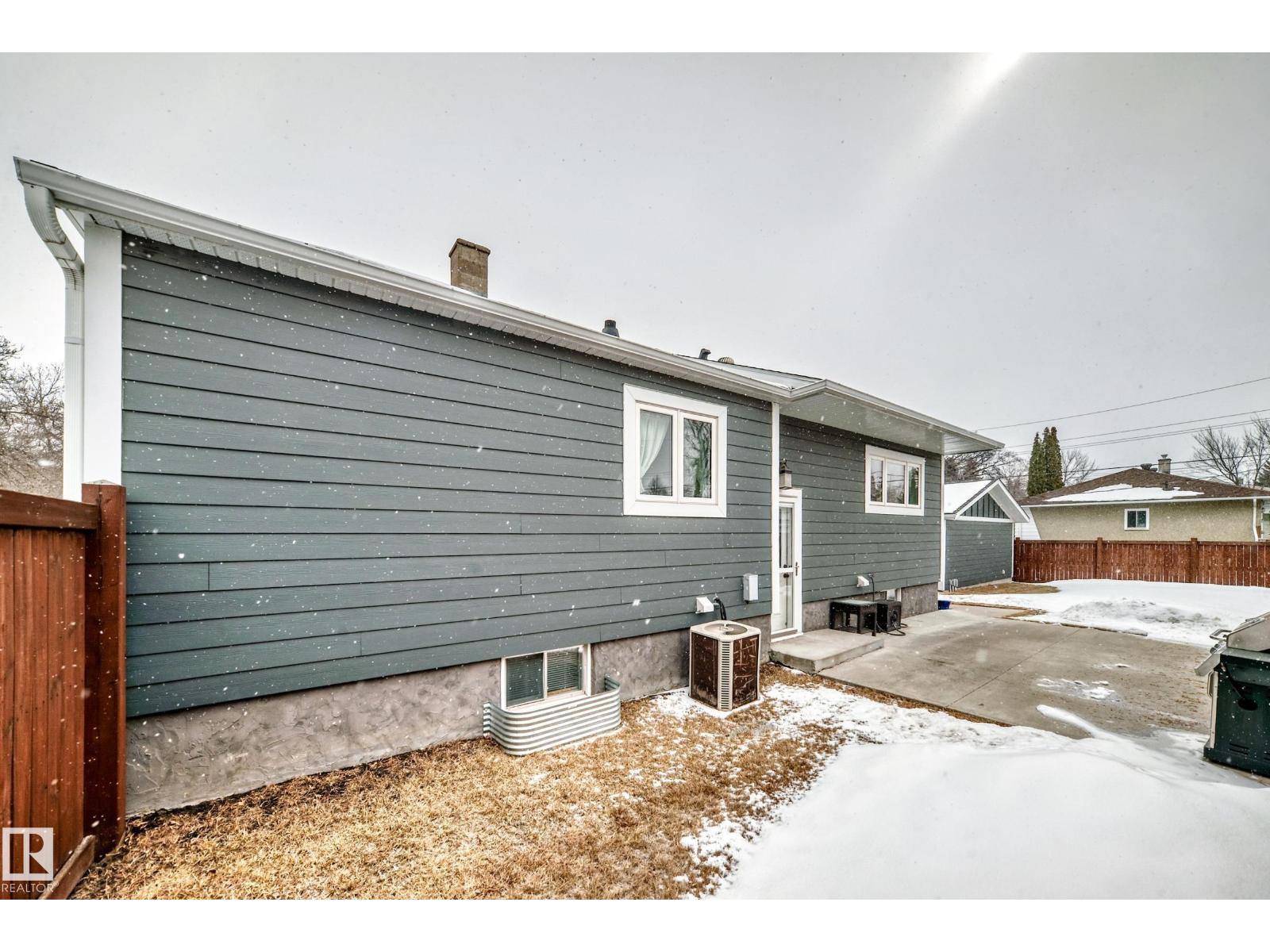 10860 147 ST NW, Edmonton