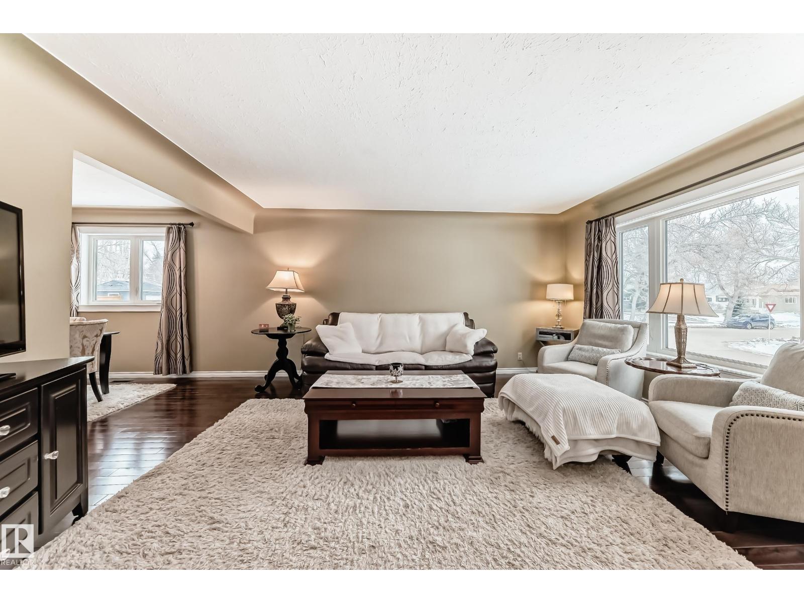 10860 147 ST NW, Edmonton