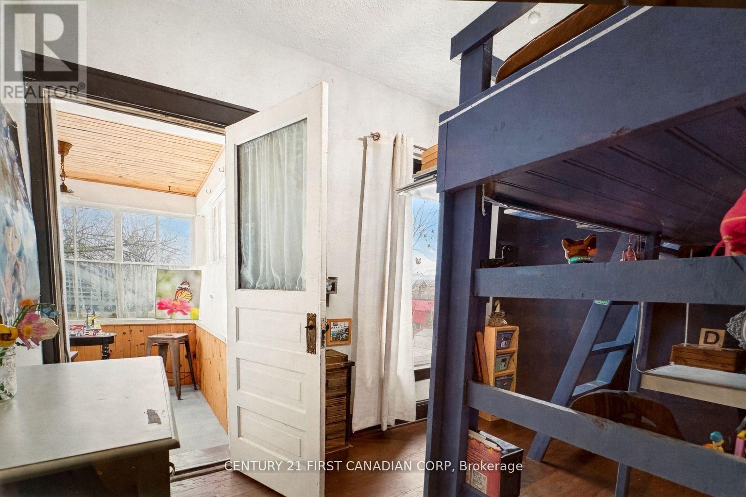 18 COLBORNE STREET Property Photo