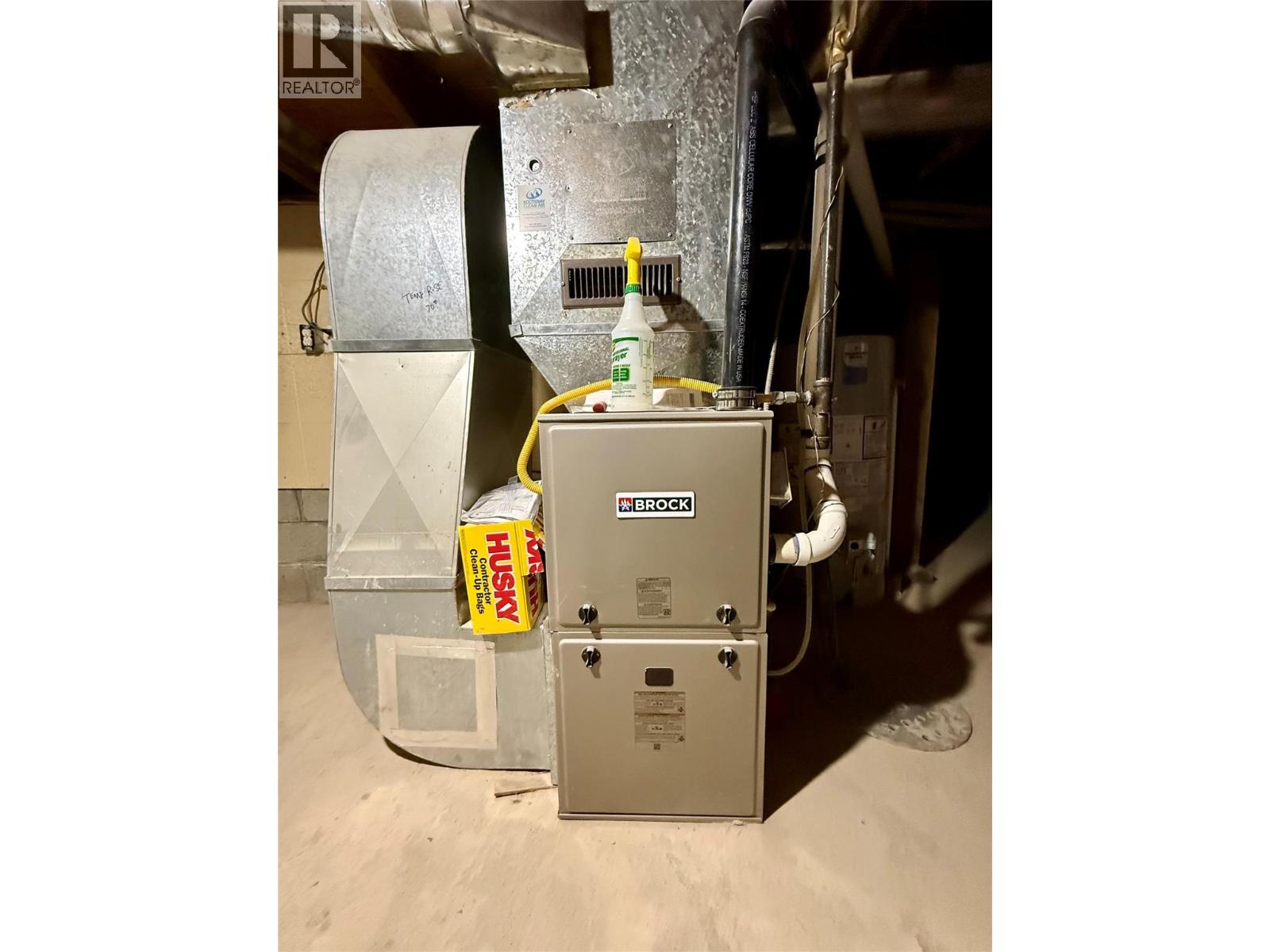 201 6th Avenue S, Cranbrook