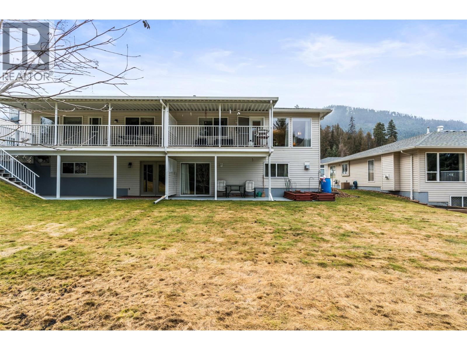 2675 Pine Avenue Unit# 54, Lumby